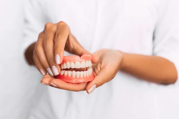Invisalign Teeth Aligners: A Study Guide for Your Dental Health